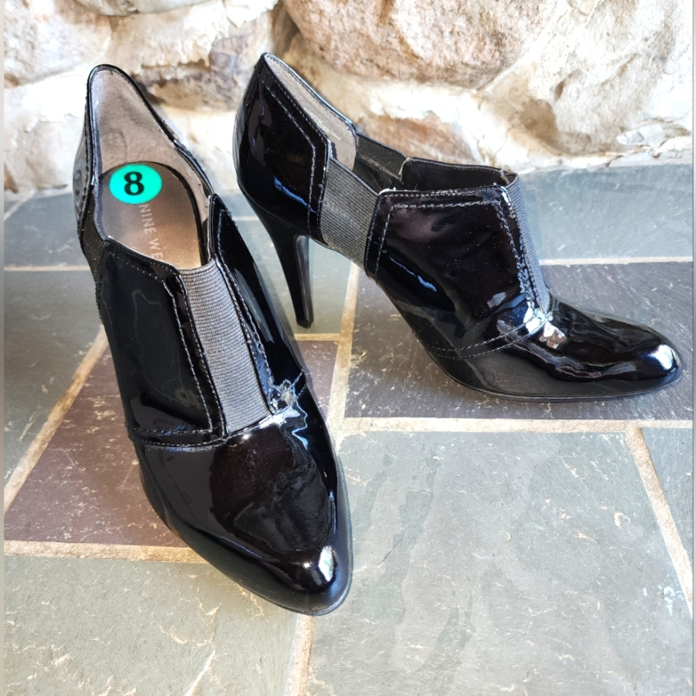 Nine West Black 4 inch Heels, size 8